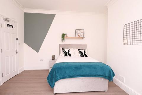 5 bedroom house to rent, Monks Road, Lincoln LN2