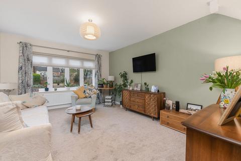 3 bedroom detached house for sale, Thornborough Close, Market Harborough LE16