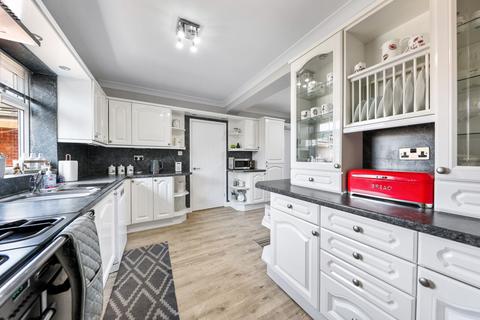 5 bedroom detached house for sale, Main Road, Alfreton DE55