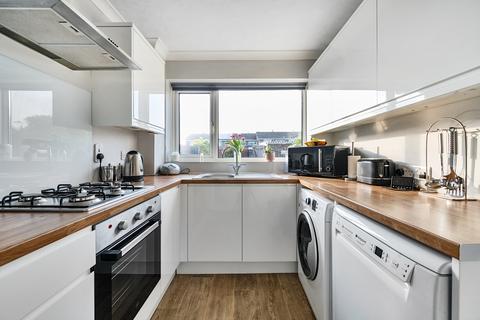 163 Bredon, Yate, Bristol, BS37 8TF