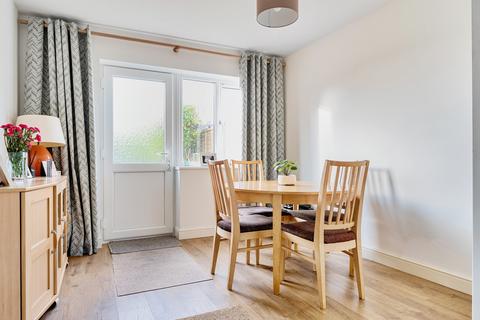 163 Bredon, Yate, Bristol, BS37 8TF
