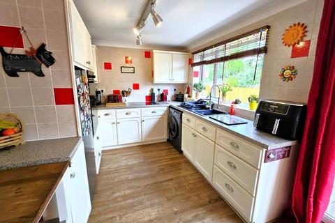 3 bedroom detached house for sale, West End, Southampton