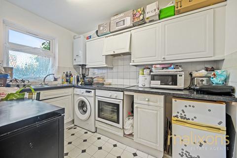 1 bedroom flat for sale, Leithcote Path, London SW16