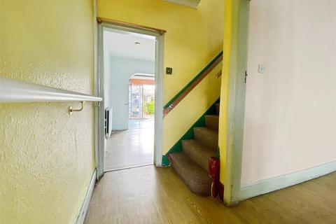 3 bedroom semi-detached house for sale, Sundorne Avenue, Shrewsbury