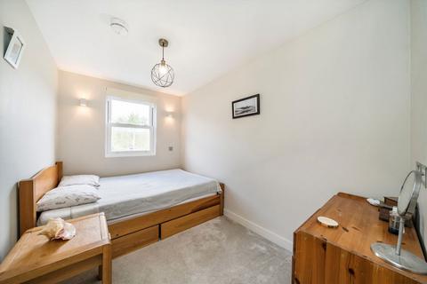 63 Trevelyan Road, London, SW17 9LR