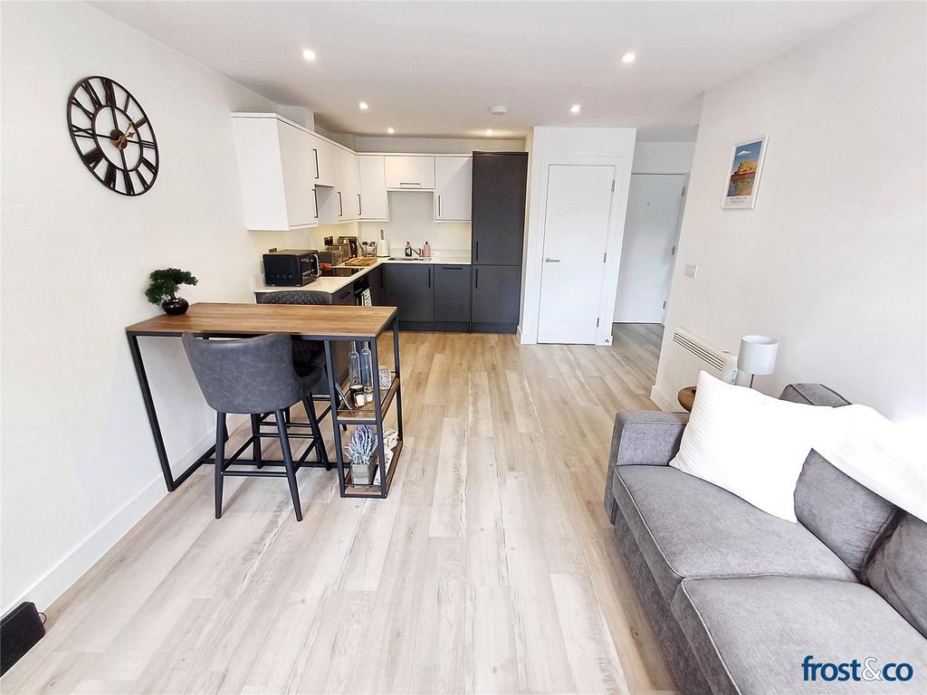 Living Room/Kitchen