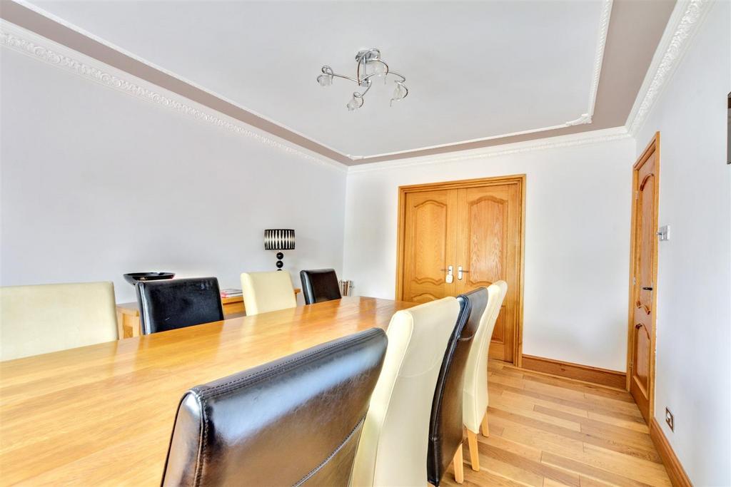 Dining Room 2.jpeg