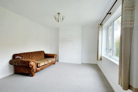 2 bedroom end of terrace house for sale, Olton Avenue, Lenton Abbey