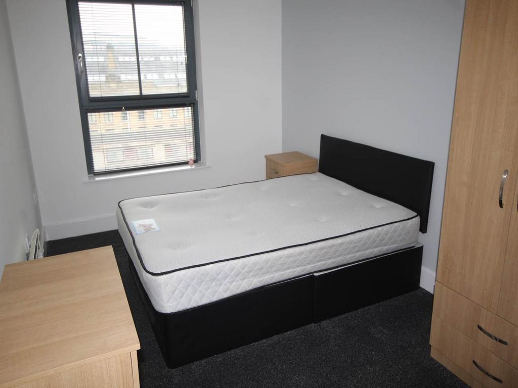 513 Woolston Bedroom