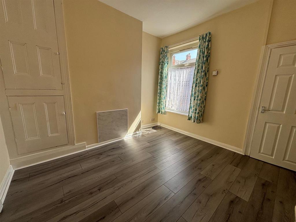 Dining room.jpg