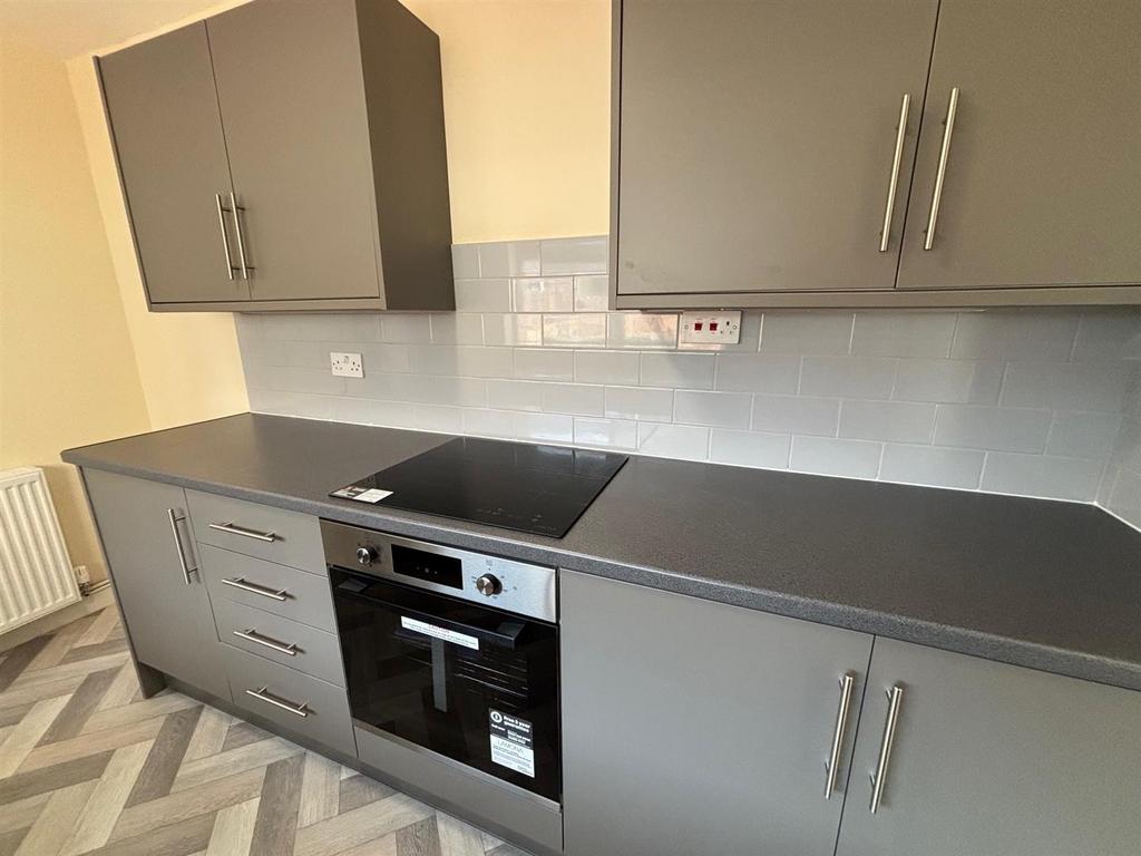Kitchen1.jpg