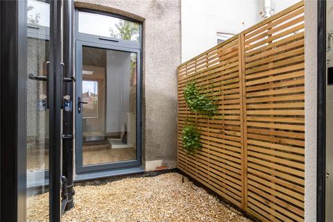 22 Beauley Road, Bristol, BS3 1PY
