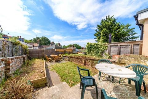 4 bedroom terraced house to rent, Ladysmith Road, East Sussex BN2
