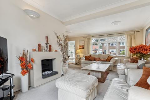 3 bedroom detached house for sale, The Dell, Chalfont St. Peter, Gerrards Cross, Buckinghamshire, SL9