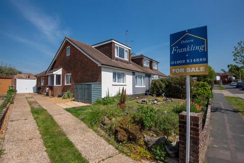 4 bedroom property for sale, Dawn Crescent, Upper Beeding, Steyning