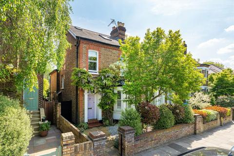 5 bedroom semi-detached house for sale, Popes Avenue, Strawberry Hill TW2