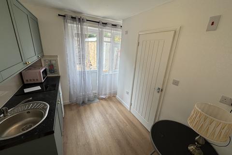undefined, Leahurst Crescent, Birmingham B17