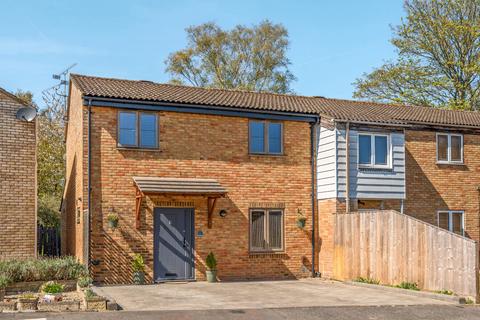 undefined, Ludlow, Bracknell, Berkshire