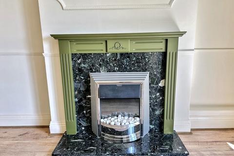2 bedroom terraced house for sale, Wimborne