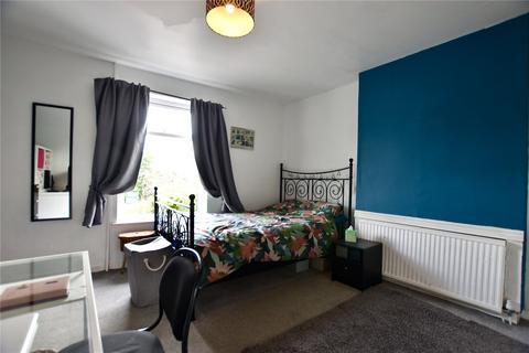 150 Turf Lane, Royton, Oldham, OL2 6JH