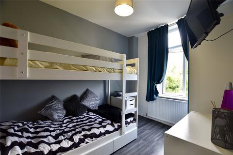 150 Turf Lane, Royton, Oldham, OL2 6JH