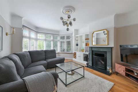 260 Fir Tree Road, Epsom, KT17 3NL