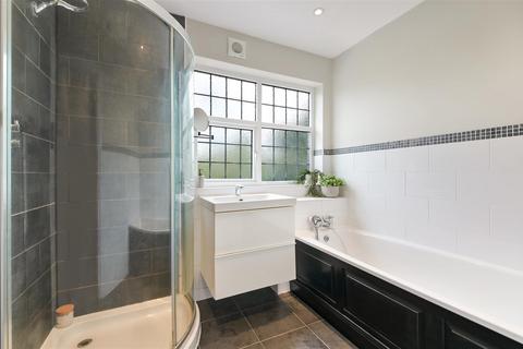 260 Fir Tree Road, Epsom, KT17 3NL