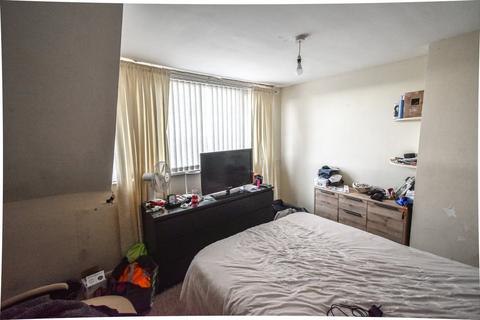 3 bedroom semi-detached house for sale, Beverley Gardens, Ravenhill, Swansea, SA5