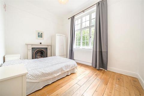 2 bedroom flat for sale, St. Johns Park, London SE3