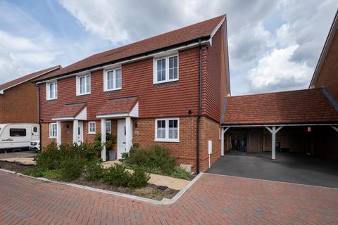 3 bedroom semi-detached house for sale, Alliss Gardens, Sandwich, Kent, CT13