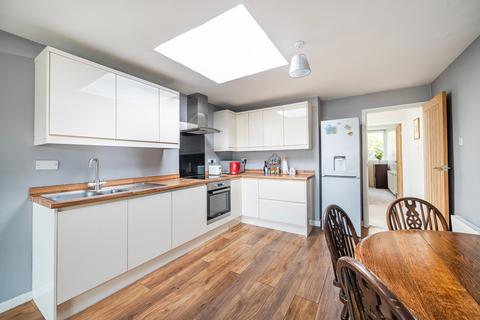 2 bedroom townhouse for sale, Newton Garth, Leeds LS7