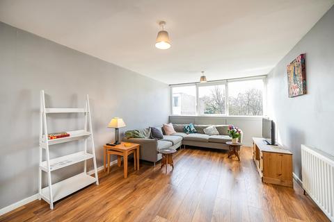 2 bedroom townhouse for sale, Newton Garth, Leeds LS7
