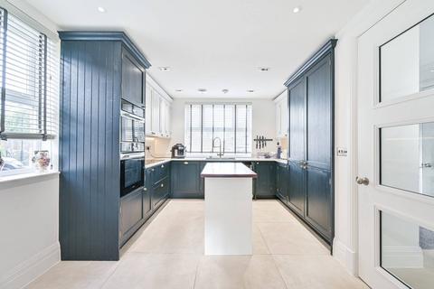 5 bedroom detached house for sale, Sassoon Drive, Oakwood, BARNET, EN4