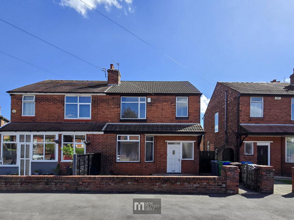 3 bed Semi Detached house for Sale