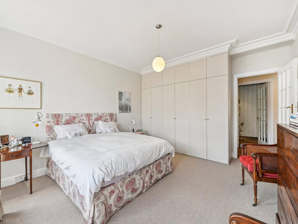 Oakwood Court