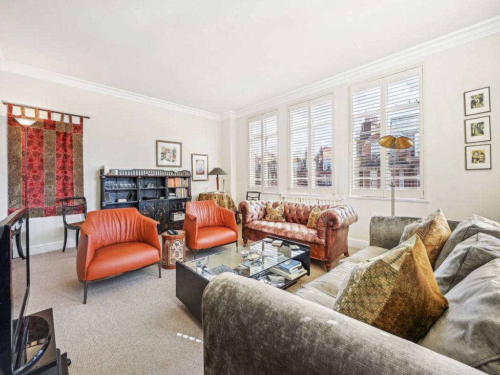 Oakwood Court