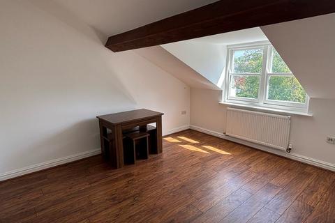 2 bedroom apartment to rent, Sandown Lane, Liverpool L15