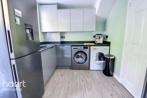 37 Stayers Road, Doncaster, DN4 7FJ