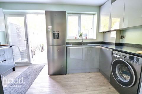 37 Stayers Road, Doncaster, DN4 7FJ