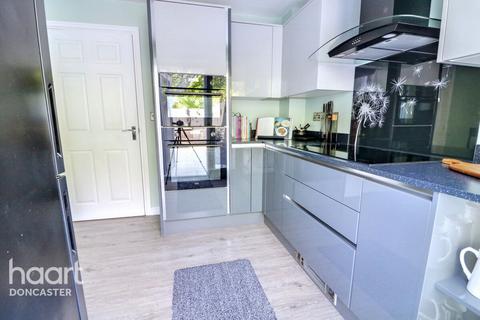 37 Stayers Road, Doncaster, DN4 7FJ