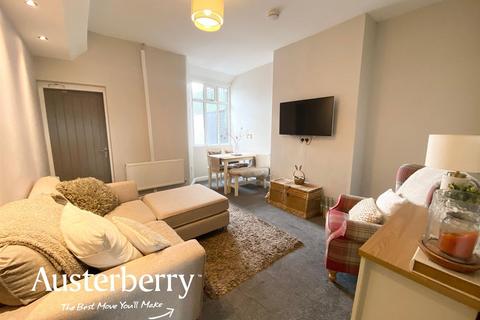 2 bedroom terraced house for sale, Smith Street, Stoke-On-Trent ST3