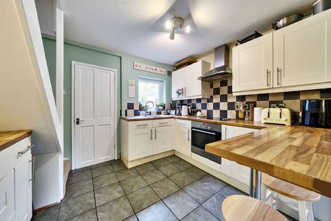 2 bedroom terraced house for sale, Common View, Tunbridge Wells