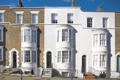 3 bedroom house for sale, Abbots Hill, Ramsgate, CT11