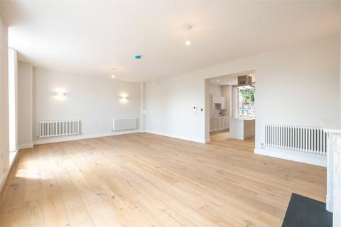 3 bedroom apartment for sale, Magdalen Road, Exeter