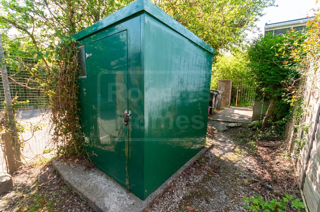 Shed