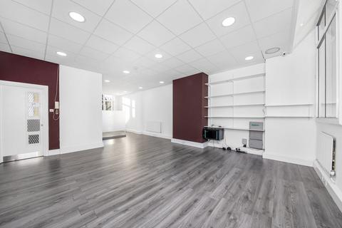 Office to rent, 3rd Floor, 205 Regent Street, London, W1B 4NB