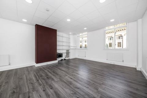 Office to rent, 3rd Floor, 205 Regent Street, London, W1B 4NB