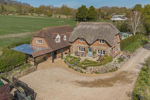 4 bedroom detached house for sale - Ogbourne St. George, Marlborough, Wiltshire, SN8