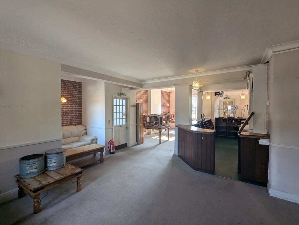 PXL 20250428 075826391.jpg