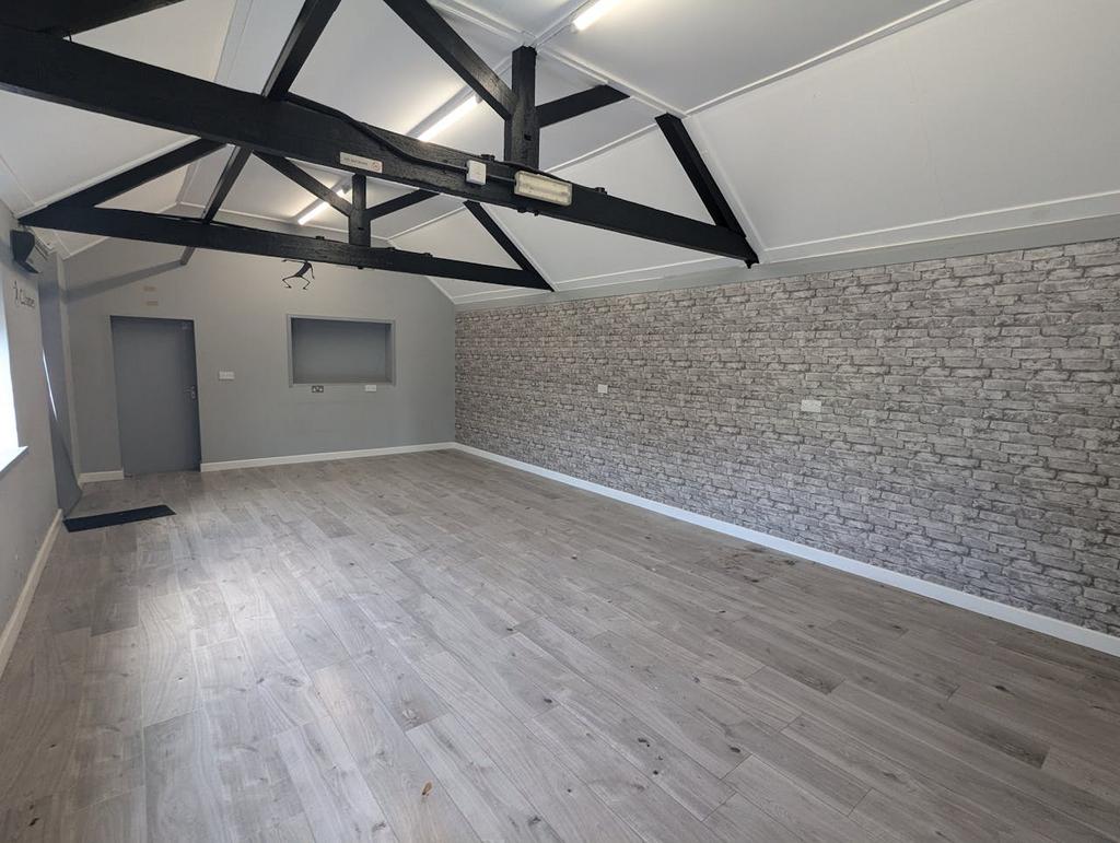 PXL 20250428 080530939.jpg